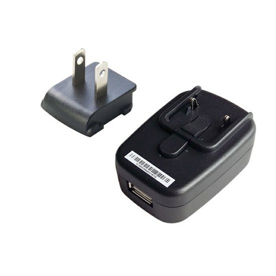 COMET Síťový adaptér stabilizovaný 5V/1,2A, US